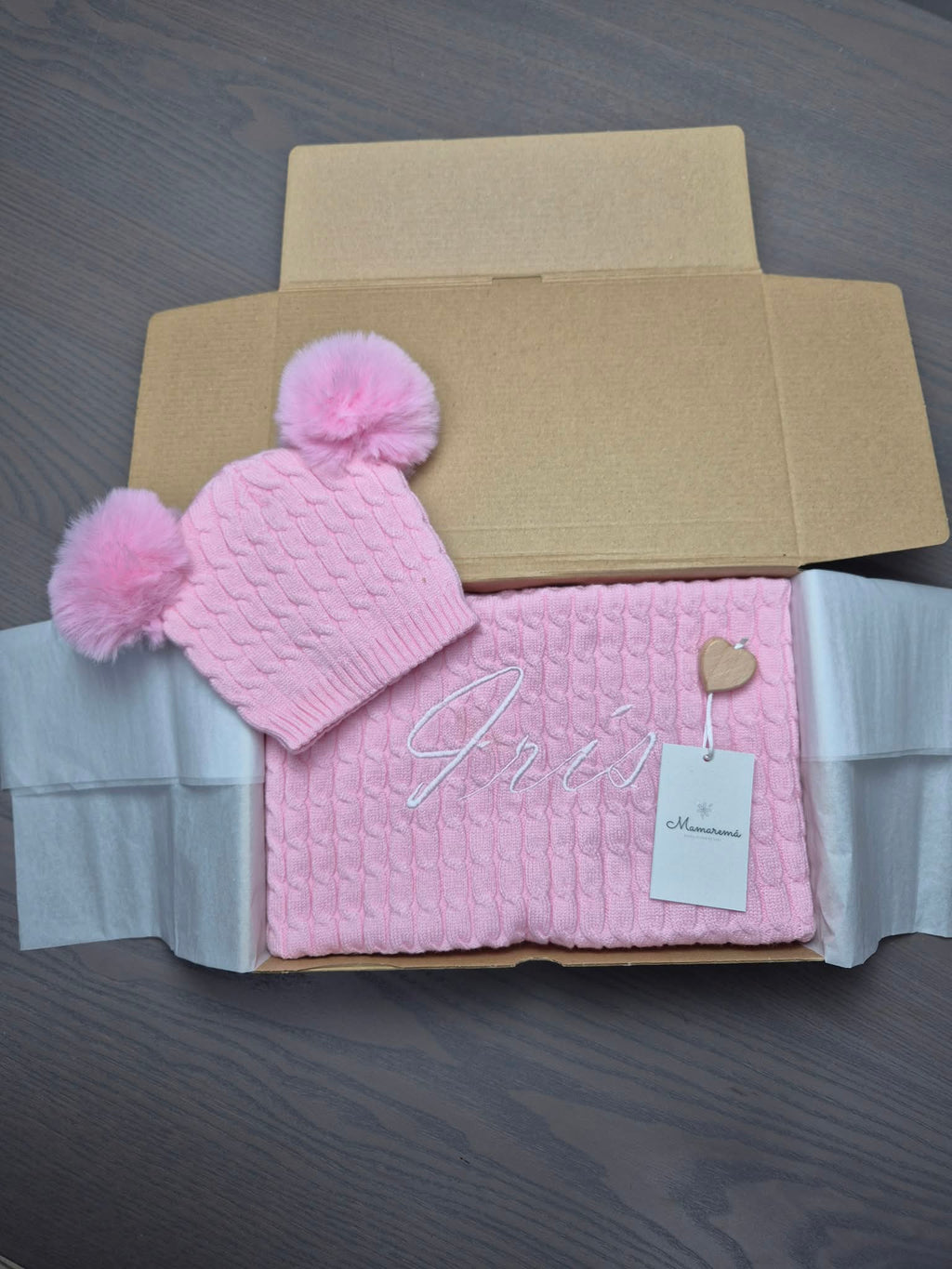 Coperta con Cappellino Invernale - Scegli il tuo colore